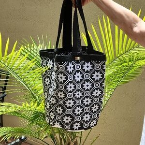 Handmade Guajira Mochila Wayuu Black And White Exquisite Pattern Unique Design